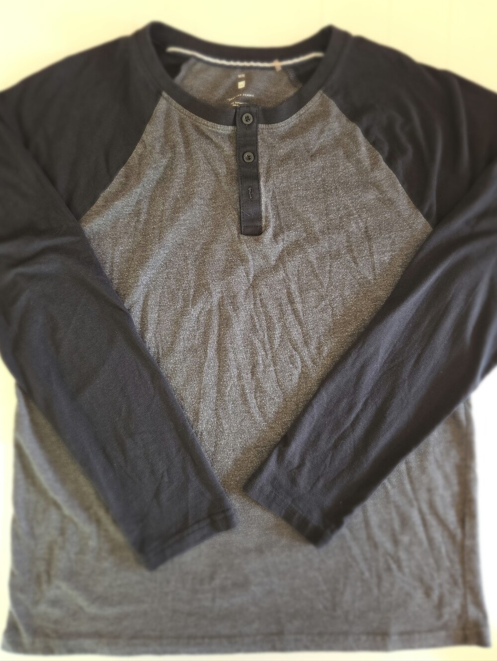 T&G Mens Raglan Henley Long Sleeve Shirt Gray Black Baseball Tee Size M